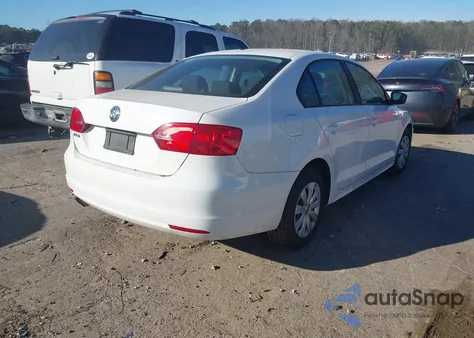 2013 Volkswagen Jetta 2.0L S from USA, damaged, VIN 3VW2K7AJ7DM393787